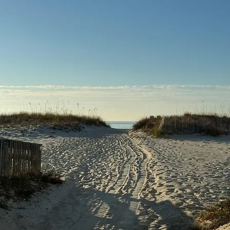 2-Bedroom Condo On Gulf Shores Beach W/Pool Esterno foto