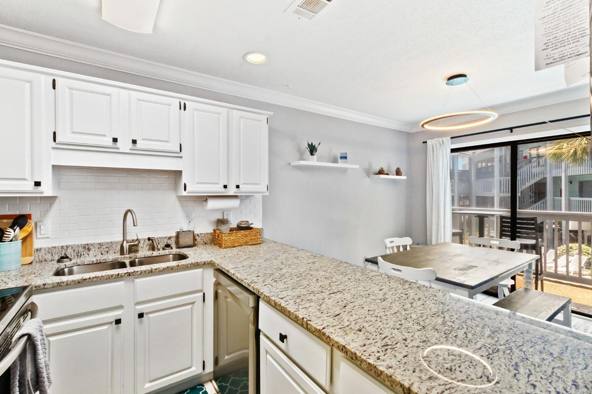 Apartment 2-bedroom On W/pool *